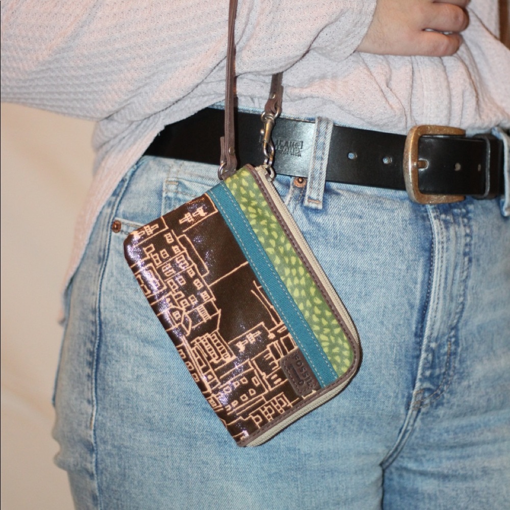 Fossil Wristlet